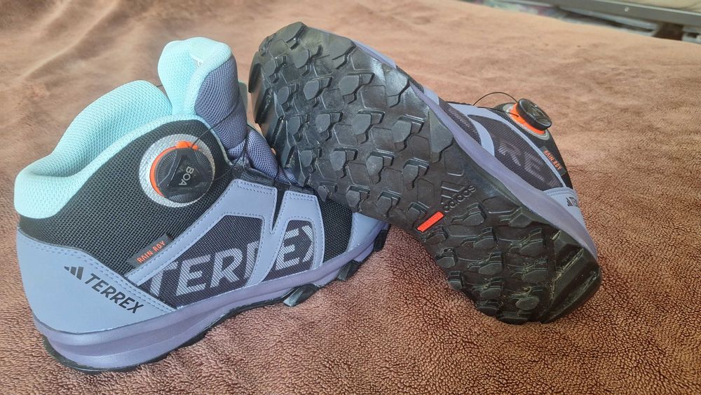 Зимни обувки Adidas Terrex