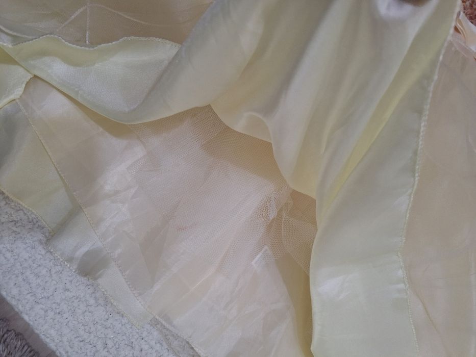 Детска рокля за малки дами-35лв.