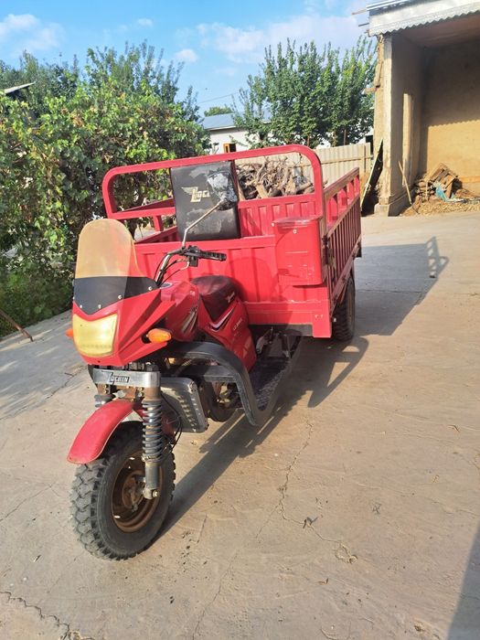 Мототсикл  лочин