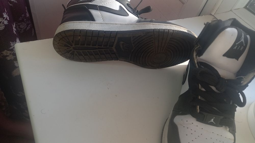 Кроссовки Nike на весну