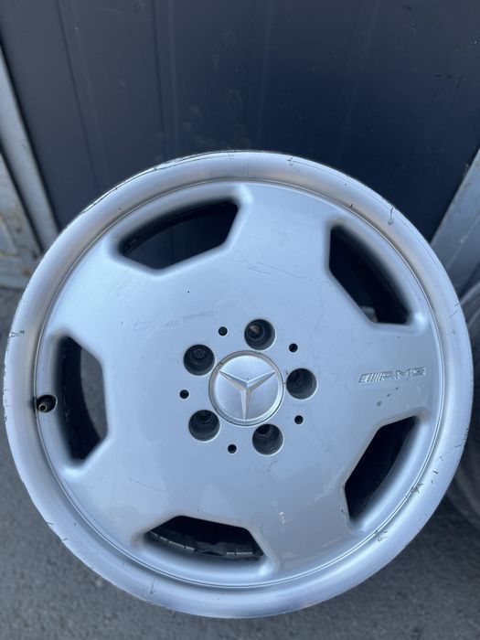 Продам Monoblok r17 разноширокие