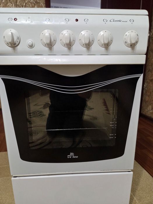 Продам электроплиту в хорошем состоянии