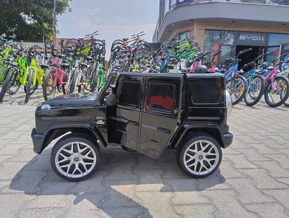 MERCEDES Акумулаторен джип AMG G63 мет. черен