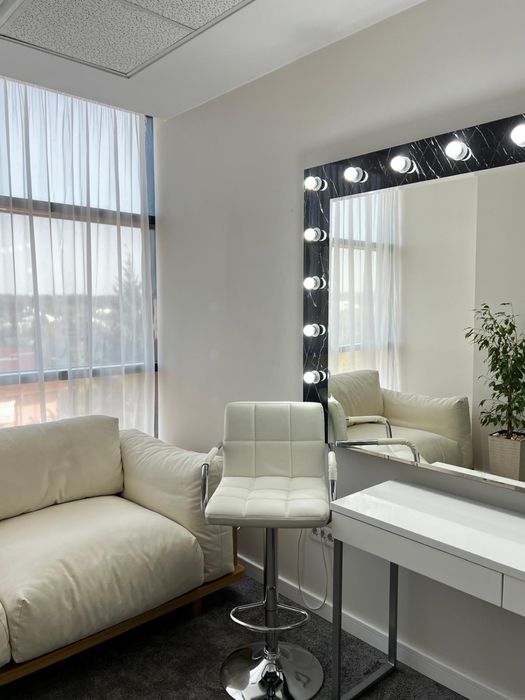 Mobila din salon de frumusete