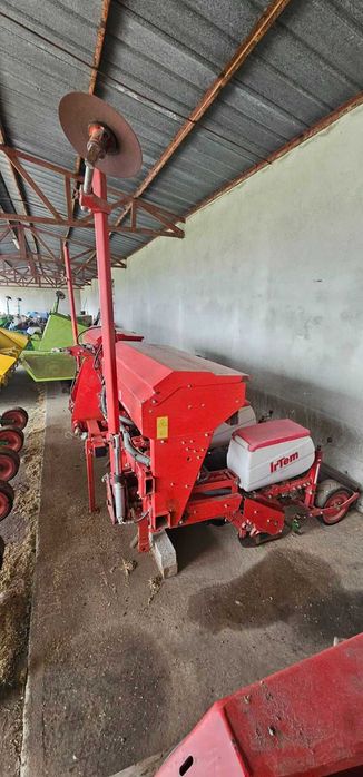 Продавам сеялка Irtem