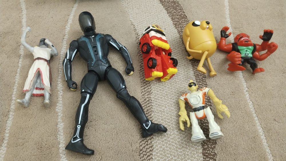 Игрушки, машинки