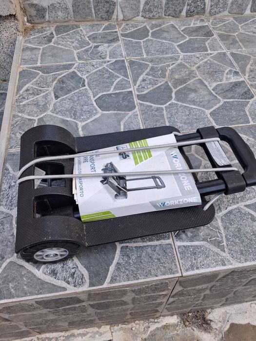 Vând   cărucior pentru transport