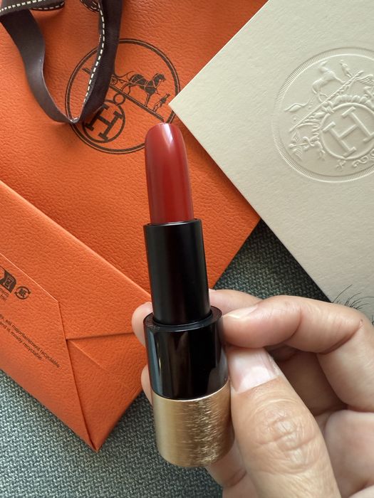 Помада Hermes Rouge Amazone Satin оригинал