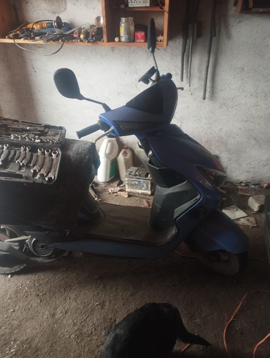 Скутер бензин 50 кубов
