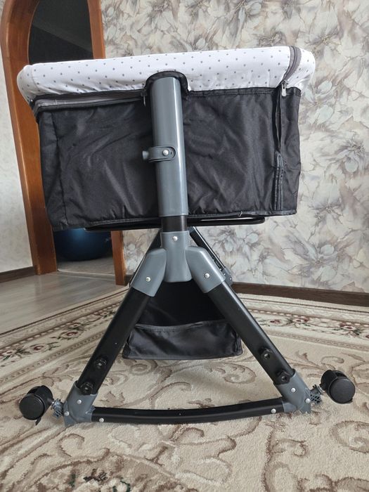 Продам детскую кровать-люльку