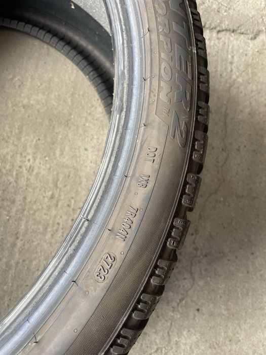 Set Anvelope BMW 275 35 22 315 30 22 Pirelli Winter 2