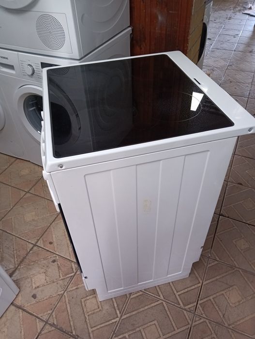 Свободно стояща печка с керамичен плот Gorenje 2 години гаранция!