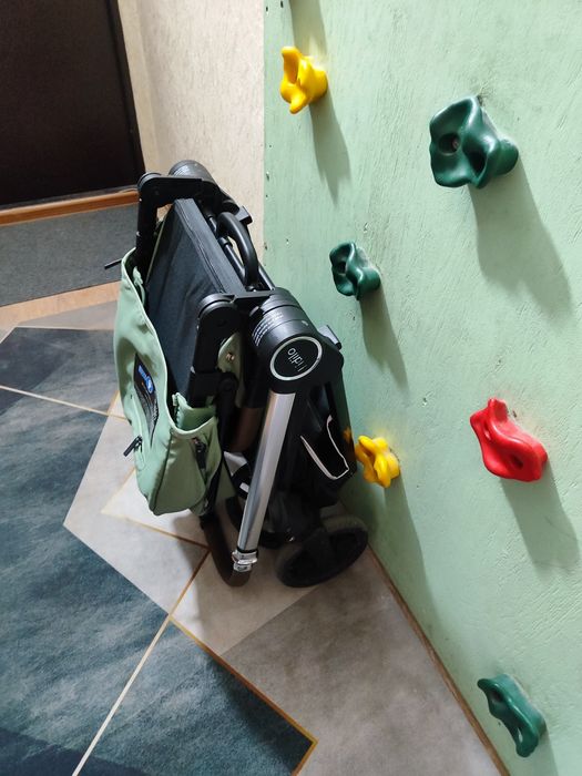 Продам коляску 2 в 1 Kidilo