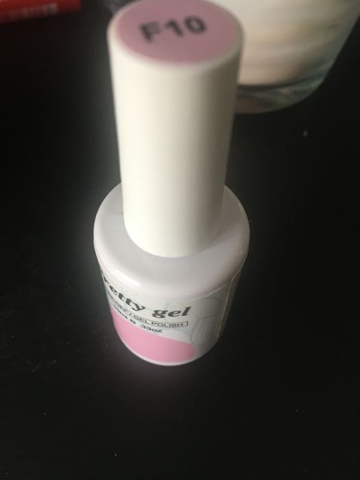 Последни бройки- Нови, неотваряни гел-лакове на kinetics, в срок