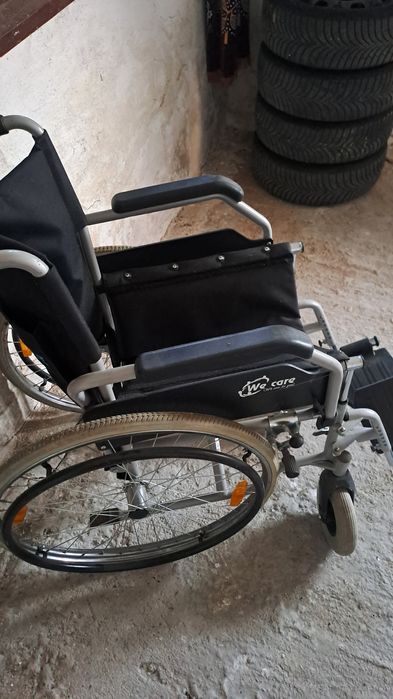 Инвалидна количка нова