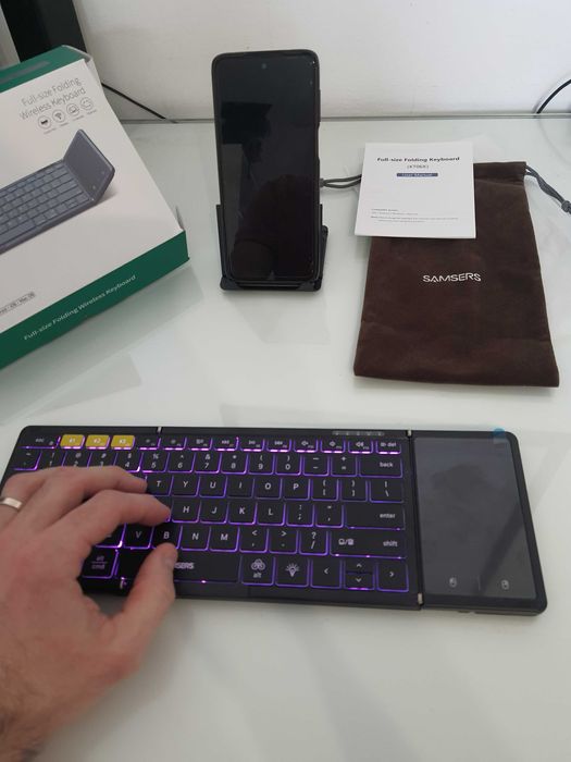 Tastatură pliabilă wireless SAMSERS KT06X, iluminare RGB touchpad NOUA