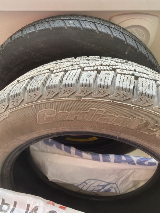 Зимние шины ( шиповка)