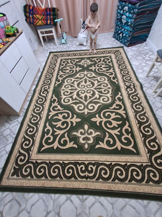 Ковер 3×2 (в отличном состоянии)