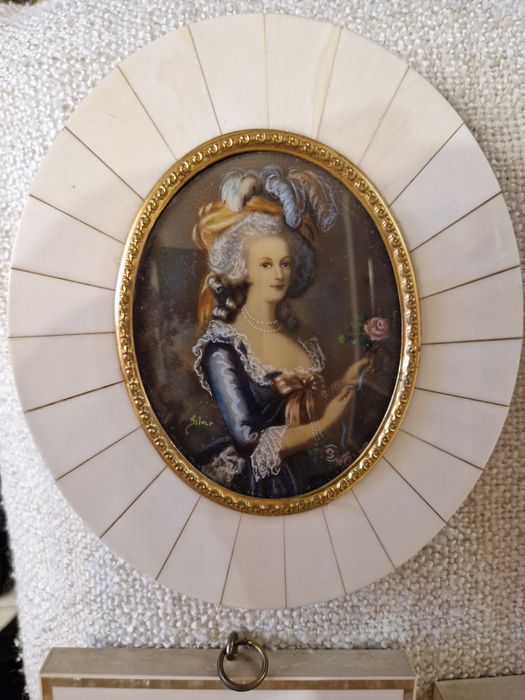 Колекционерски ръчно рисувани миниатюри с