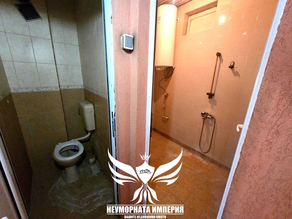 Продавам многостаен 157кв.м. с гараж гр.Асеновград широк център