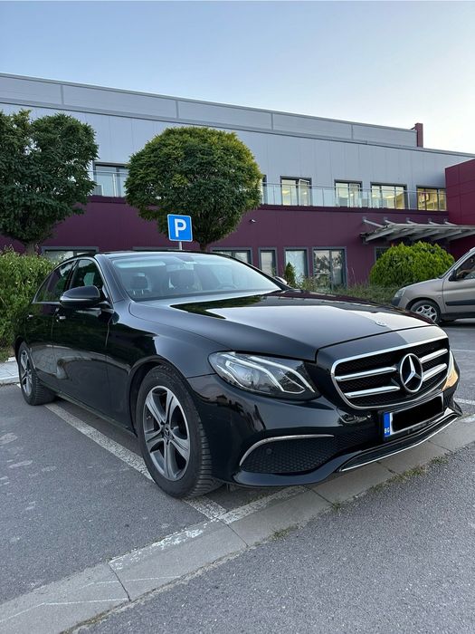 Mercedes - Benz E 220 / 2019г.