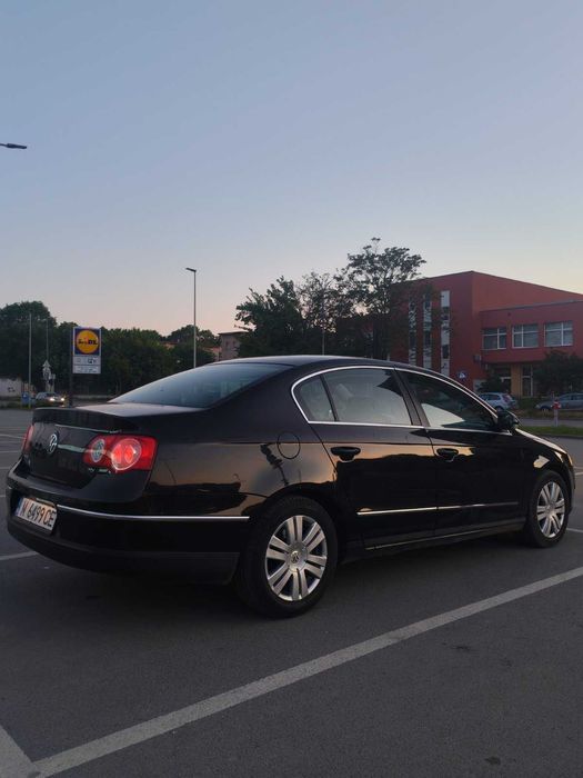 Passat b6 , Черен седан