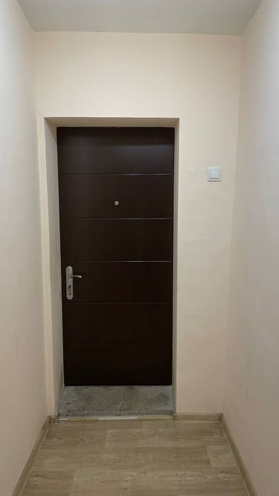 Обшивка для железной двери. Установка замков покраска.