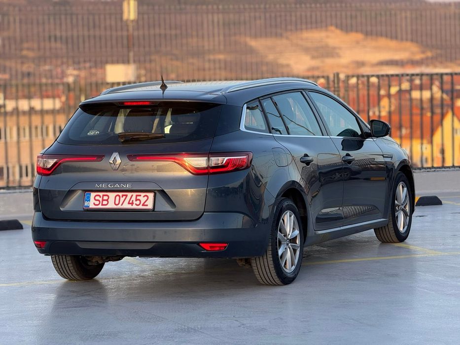 RENAULT Megane 2018 — imagine 9