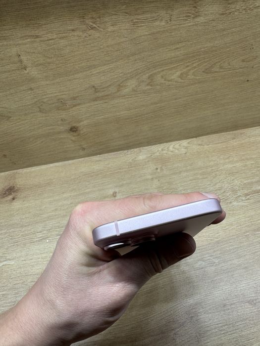 iPhone 15 128Gb Roz pink 94% battery life
