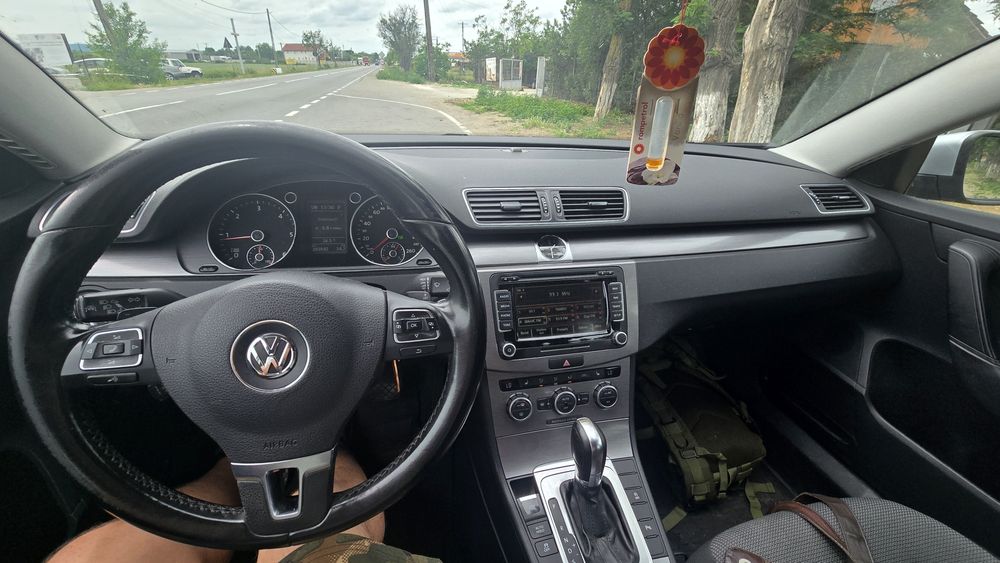 VOLKSWAGEN Passat 2014 — imagine 4