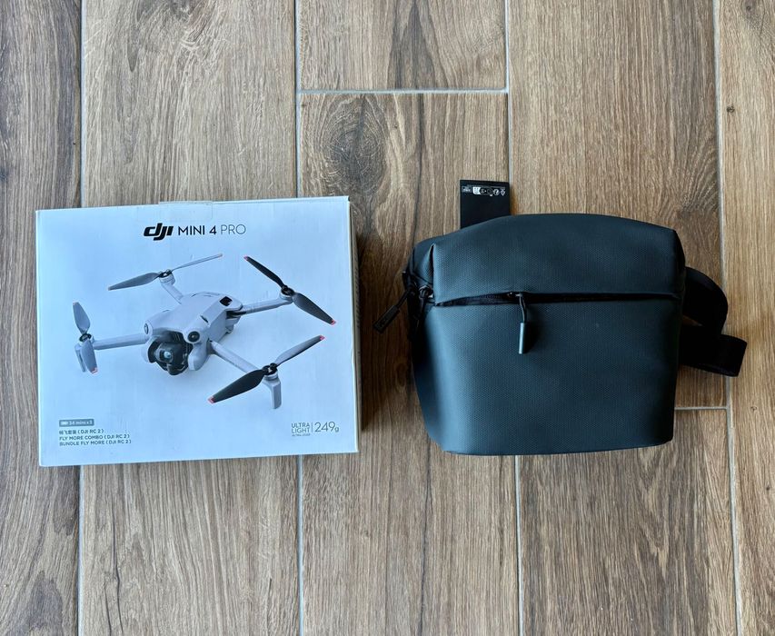Чисто нов DJI Mini 4 Pro Fly More Combo + DJI RC 2