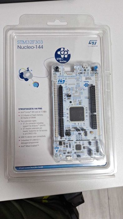 STM32 Nucleo-144 F303