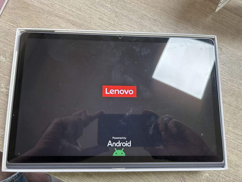 Таблет Lenovo Tab Plus