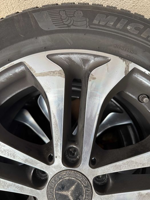 MERCEDES - MICHELIN ALPIN 6 -215/60 R17 IARNA  . Roti complete  4 BUC. MERCEDES .
