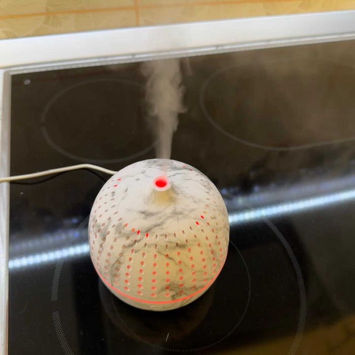 Umidificator de aer nou + ulei esential de violete