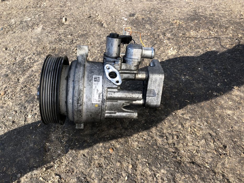 Хидравлична помпа бмв 5 ф10/11 ( hidravlichna pompa bmw 5 F10/11 )