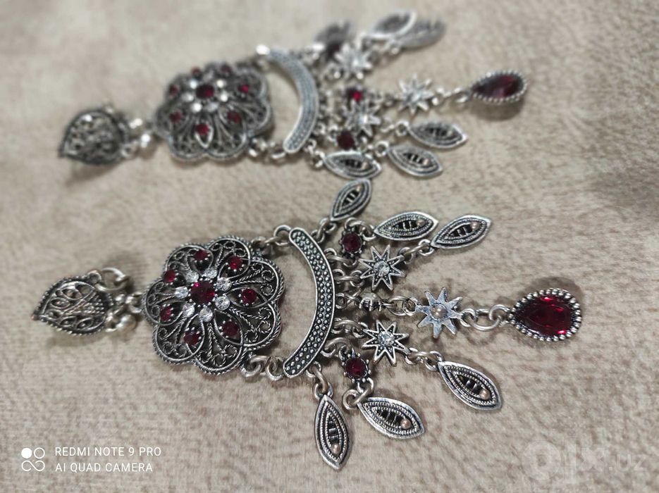 Красивые сережки с висюльками под серебро