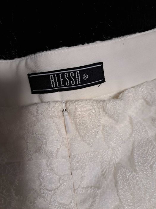 Дамски къси панталони - Alessa