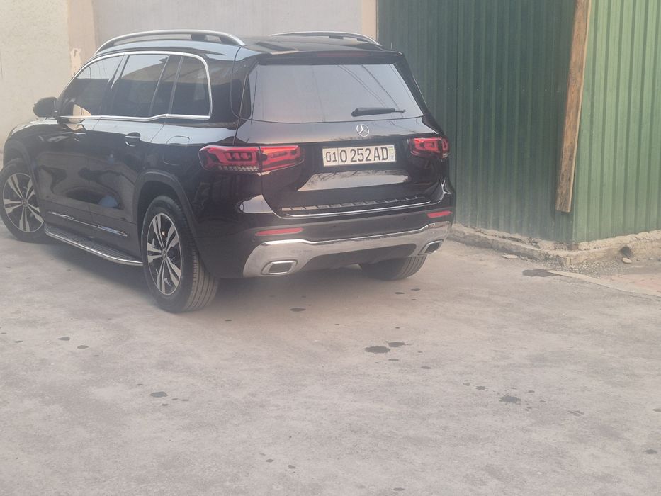 Srochna sotiladi mercedes GLB 180 kraska tozza