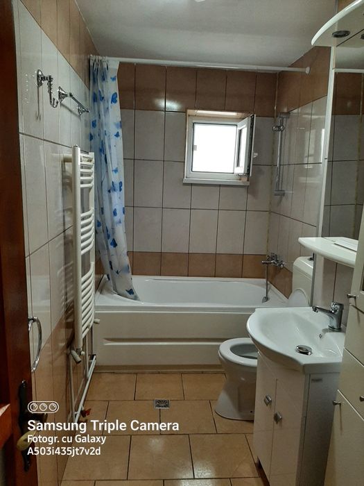 Apartament cu doua camere de închiriat