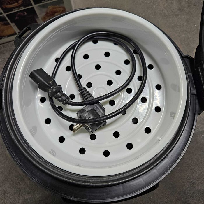 Продавам Уред за готвене мултикукър Делимано цена 10 евро