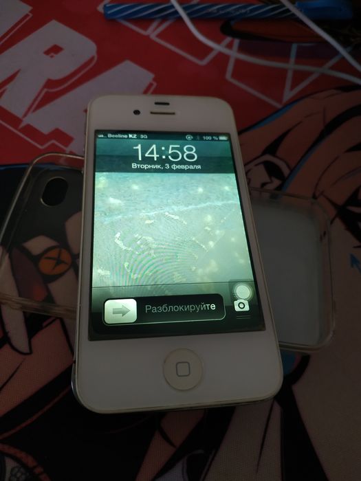 Iphone 4s White.