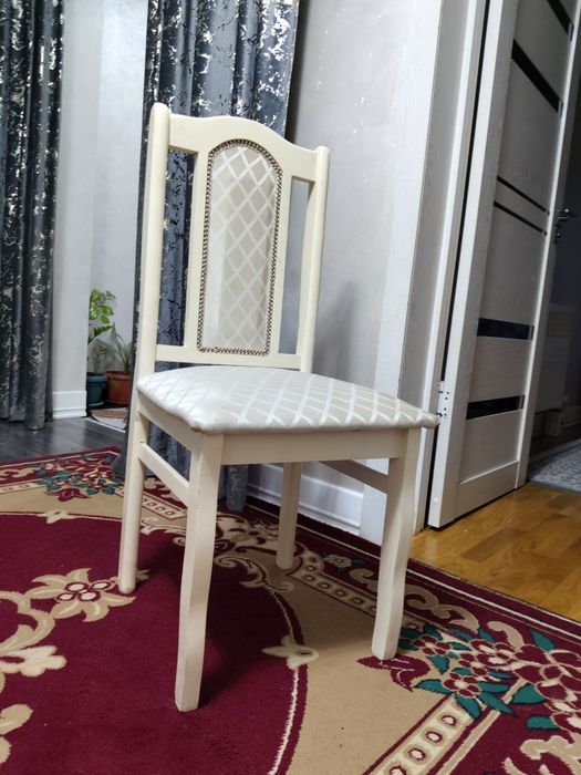 Стол 10х стульями