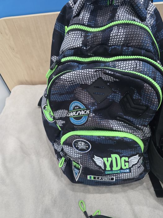 1 лота ученически раници и несесери coolpack