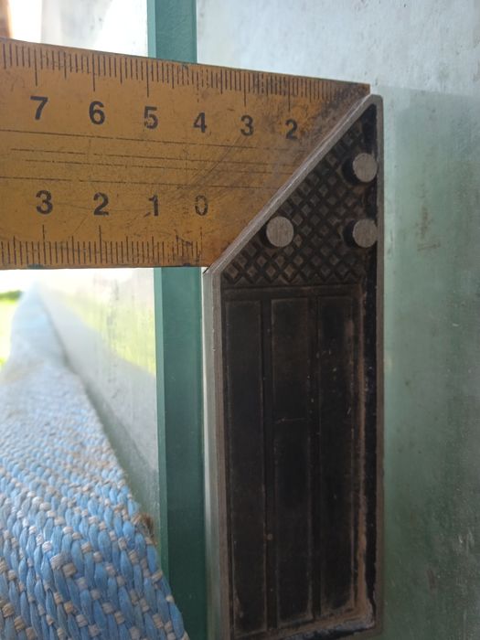 Каленний ойналар