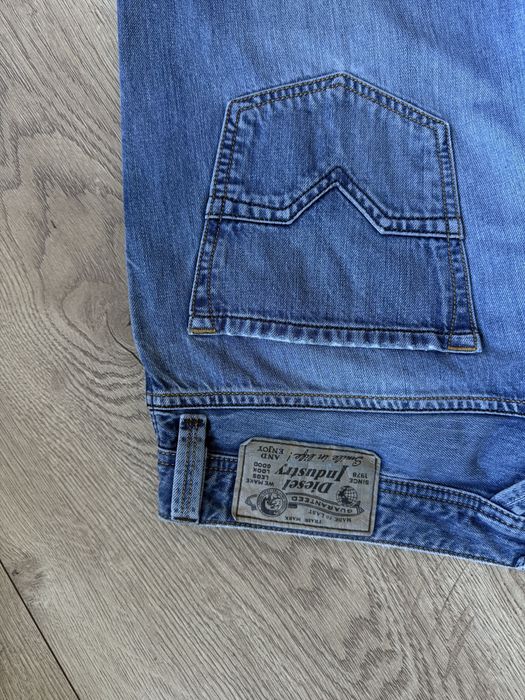 Blugi DIESEL Larkee Albastru Barbati | Marime 34 x 32 (Talie 89 cm)