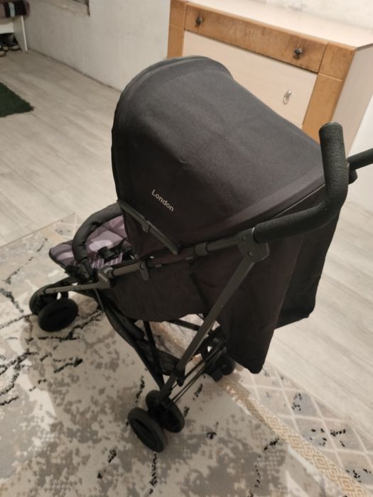 Продам коляску Chicco London