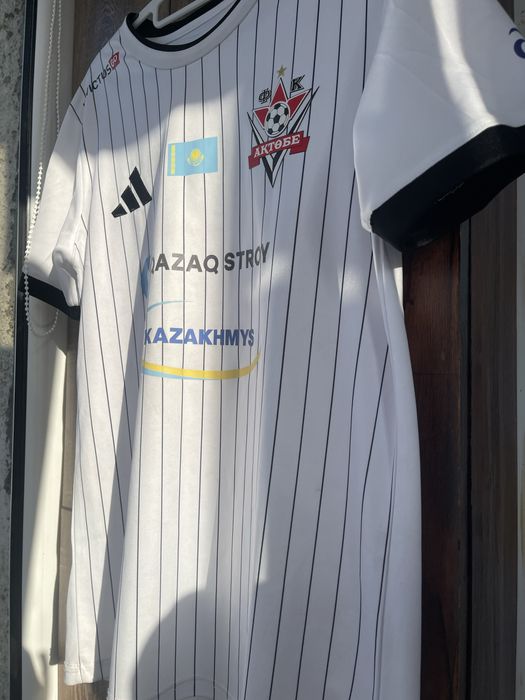 Продам форму фк Актобе