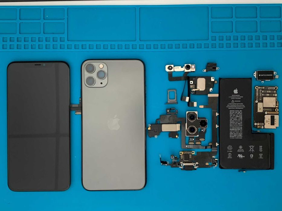 iPhone 11 Pro Max на части