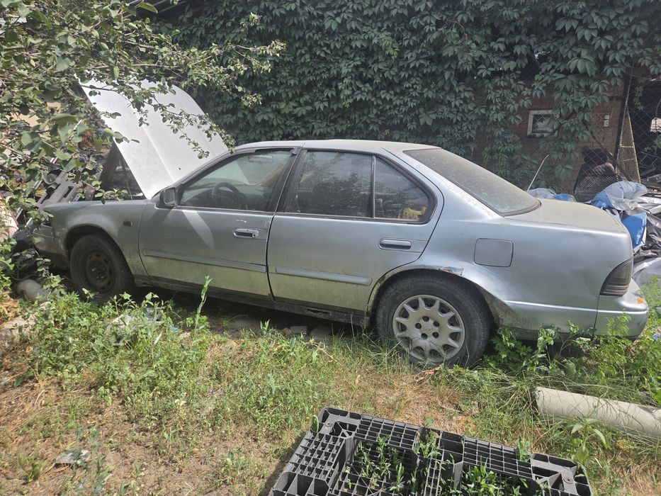 Nissan maxima 1989г